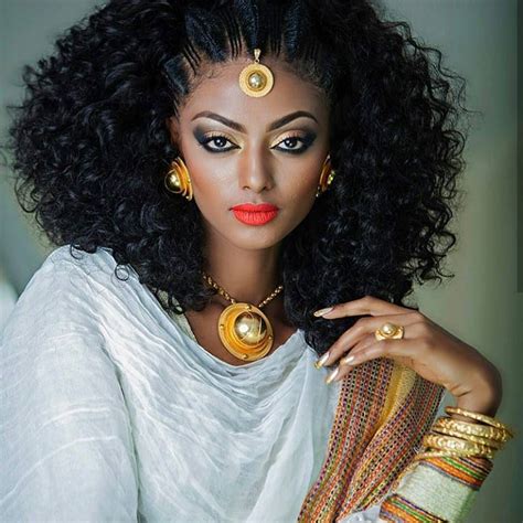 African Girl African Beauty Ethiopian Braids Ethiopian Dress Fulani Braids Ethiopian Beauty