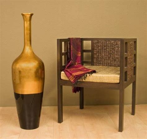 People love to live in a well decorated house. Large Floor Vases :: 43" Black and Gold Lacquer Floor Vase