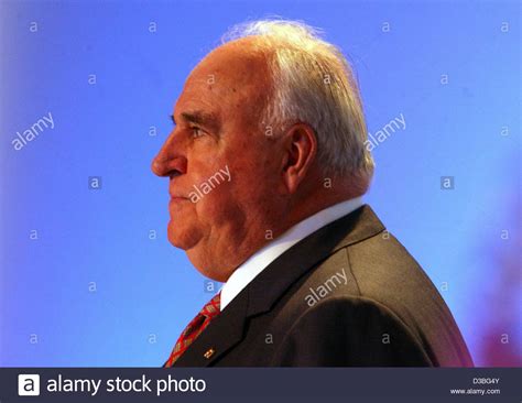 Der neue kanzler helmut schmidt am 9. (Dpa) - der ehemalige deutsche Bundeskanzler Helmut Kohl ...