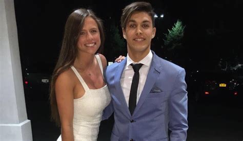 Fernando solabarrieta is an actor, known for el ciudadano kramer (2013), fox sports radio chile (2013) and tvn deportes (1970). Polola de hijo de Ivette Vergara y Fernando Solabarrieta ...