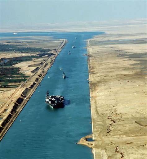 Egitto 3 Nonostante L’allargamento Diminuiscono I Ricavi Del Canale Di Suez Africa