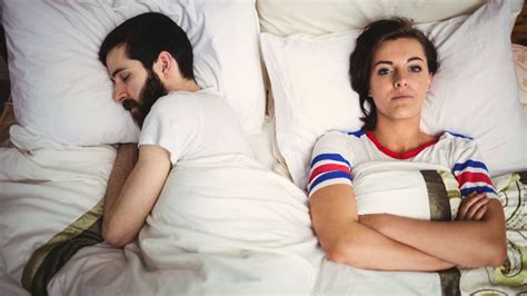 17 Signs Your Husband Doesnt Not Find You Attractive With Crucial Tips On What To Do
