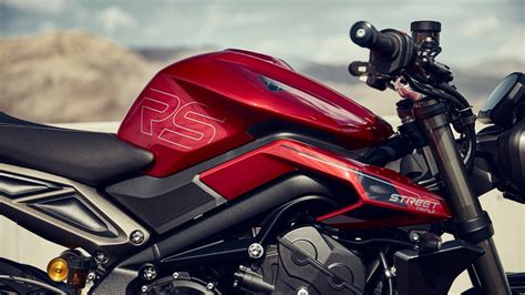 2024 Triumph Street Triple 765 Rs Carnival Red