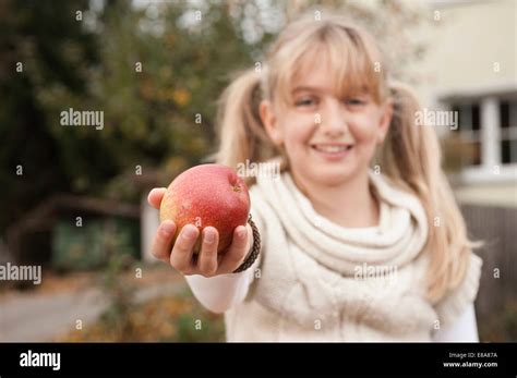 Girl Apple Hairstyle Hi Res Stock Photography And Images Alamy