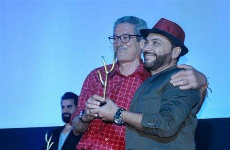 El eufemismo de la prensa controlada por el partido comunista evita reconocer el fracaso de la llamada tarea ordenamiento y la creciente crisis. Filme cubano "Últimos días en La Habana" será presentado ...