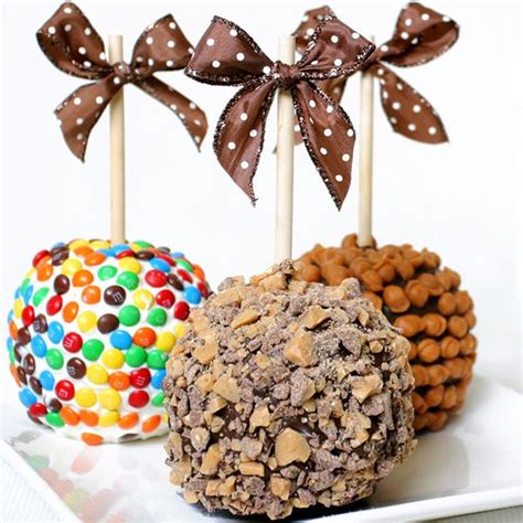 Caramel And Candy Dipped Apples Caramel Apple Ts Caramel Candy