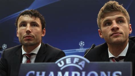 Wolfsburg'ta mark van bommel dönemi resmen başladı. Van Bommel sets Bayern new goals | UEFA Champions League ...