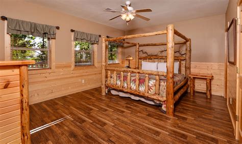 Specials exclude holidays and peak times. Buckskin Lodge: Pigeon Forge 12 Bedroom Group Lodge Rental ...