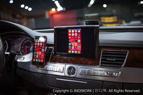 You will not miss any notifications any more, can remain permanently linked to your contacts and are always. 2012 Audi A8 Apple Carplay-28 | INDIWORK VIDEO | 인디웍 비디오