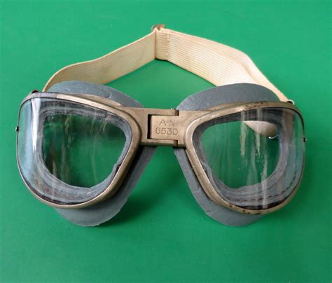AMERICAN OPTICAL AN 6530 FLYING GOGGLES IN THE BOX - Garcia Aviation Co.
