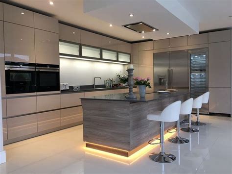 42 Awesome Modern Kitchen Design Ideas For Your Inspiration 05 Modern