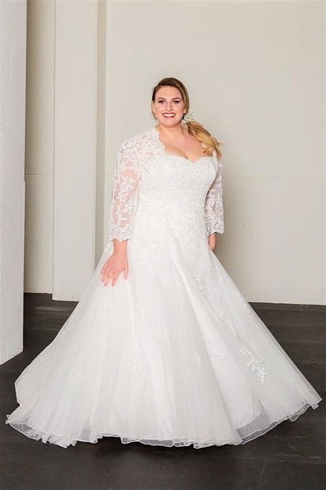 Asiatische brautkleider sind sehr elegant und außergewöhnlich. BRIDALSTAR Plus Size Brautkleid (mit Bildern) | Kleid ...