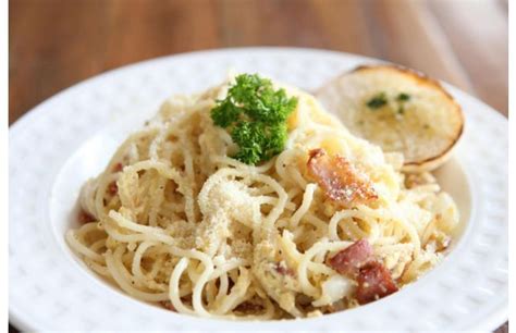 Sauces Aglio Olio Spaghetti Pasta Food Diary Parmesan Delicious