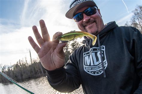 How to Fish a Swimbait with Fred Roumbanis - Major League Fishing