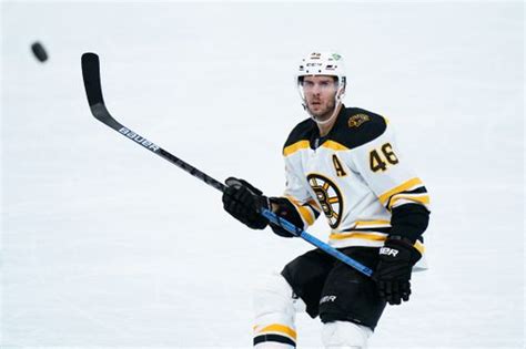 Jun 11, 2021 · pairing taylor hall with david krejci and craig smith ended up being a home run for the boston bruins on the ice. Bruins center David Krejci exits in second period with ...