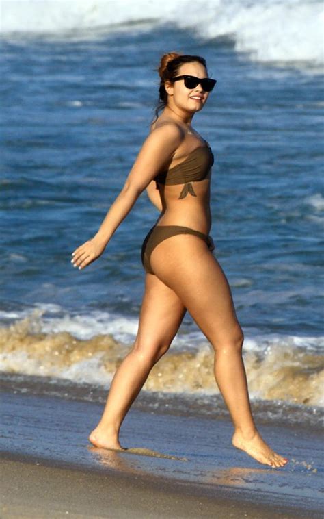 Demi Lovato Shows Off Her Bikini Body In Rio De Janeiro Lookers Blog