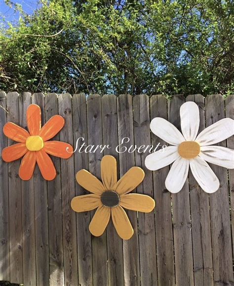 Whether you're already planning to buy the perfect bouquet of flowers for valentine's day, spoiling a new mom, grandma on her birthday, or your honey is just. Mother's Day gifts Large wooden flowers Gifts for mom ...