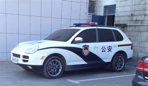 Suvs outsell cars for the first time, nissan sylphy snaps first win. Porsche Cayenne police car in China - CarNewsChina.com