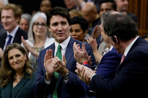 Canadas Trudeau Vows To Run In Next Election At Liberal Party