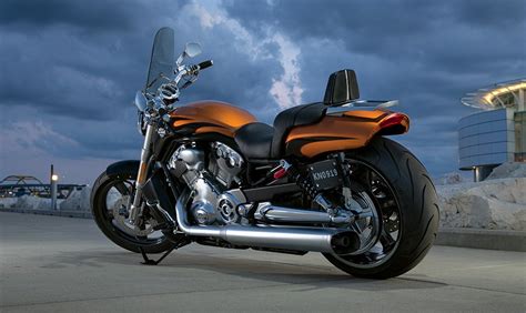 Harley Davidson V Rod Muscle 2014 2015 Specs Performance And Photos