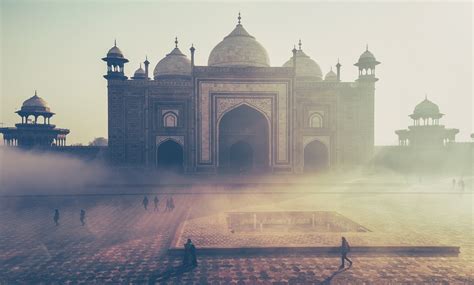 We'll reserve your spot today, and you can cancel up to two days* before your experience without making a. Destination Landmark: The Taj Mahal | Traveloni Vacations
