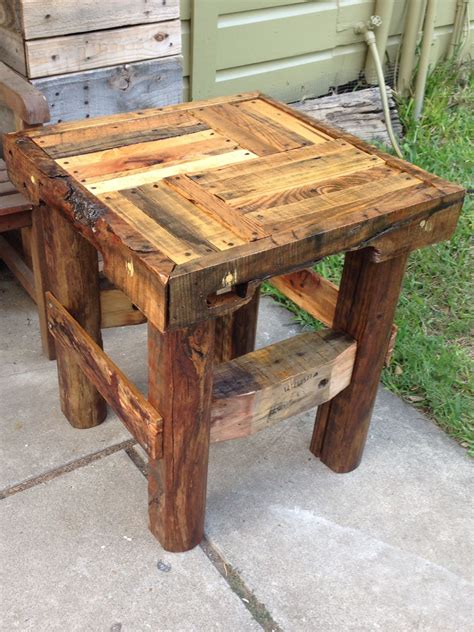 Pallet And Scrap Wood End Table Pallet Furniture Outdoor Wood Scraps