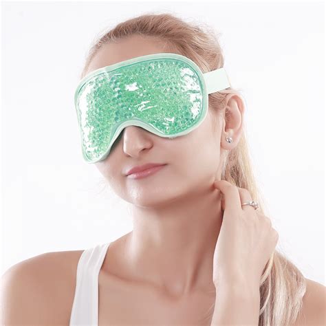 14 Best Warming Eye Masks Of 2020 To Soothe Tired Eyes Wwd Eye Mask