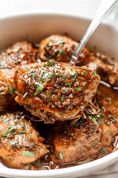 This means that a 4 pound chicken will take 24 minutes to cook, a 4.5 pound chicken will take 27 minutes, and a 5 pound bird will take 30 minutes, at high pressure. Honey Balsamic Instant Pot Chicken — Eatwell101