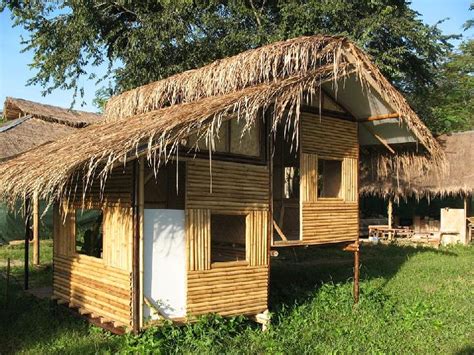 gambar teras rumah  bambu ide keren