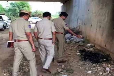 charred body of another woman found in hyderabad hyderabad news in hindi