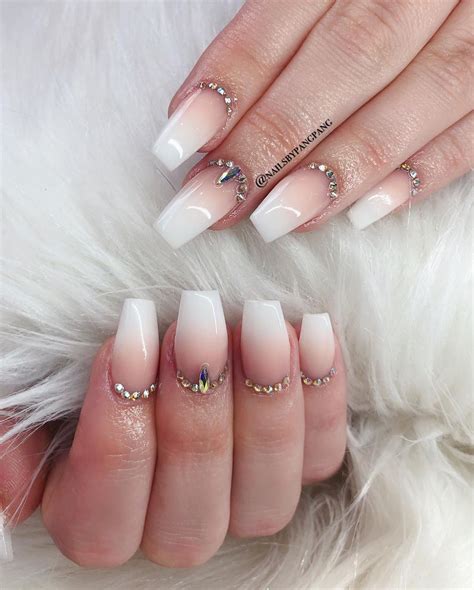 How To Do French Ombré Dip Nails Stylish Belles Thin Nails Ombre