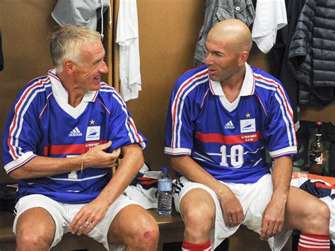 France coach didier deschamps beat zinedine zidane and zlatko dalic at monday's fifa best awards in london. Deschamps et le sacre de Zidane : «C'est fabuleux ...