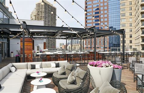 15 Best Rooftop Restaurants In Chicago For Outdoor Dining