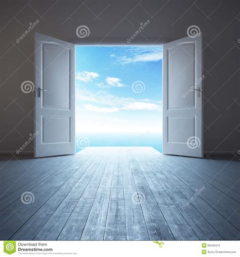 White Empty Room With Opened Door Stock Images - Image: 35545474