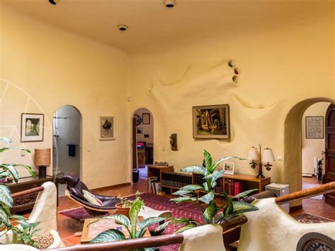 Der online hypothekenrechner ist das ideale werkzeug, wenn man ausrechnen möchte, ob das neue eigenheim mit den hypothekarzinsen finanziell tragbar ist. Haus zum Verkauf in Faro, immobilien Algarve 11651