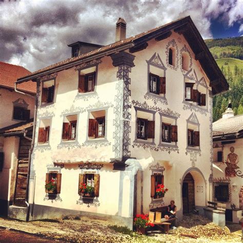 Traditional Graubünden House The Swiss Crisscross Is A Group Of