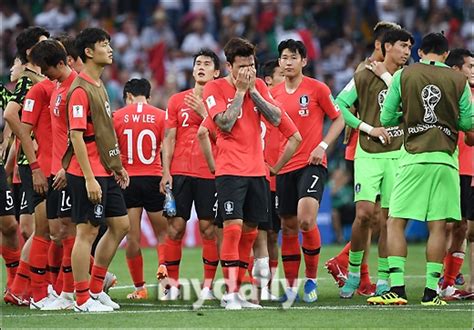 Cet objet est vendu par catawiki. WORLD CUP Korea & Japan, Argentina vs Nigeria, France vs ...