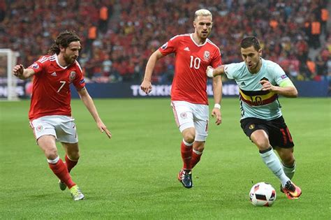 Belgia dan portugal memiliki pertahanan rentan yang dapat dimanfaatkan barisan penyerang. Euro 2016: Wales Outclass Belgium 3-1 To Set Up Semi-Final ...