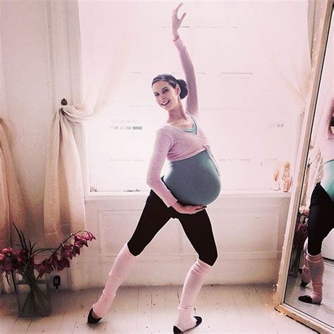 Professional Ballerina Documents Her Pregnancy In Photo Series ‘ballet