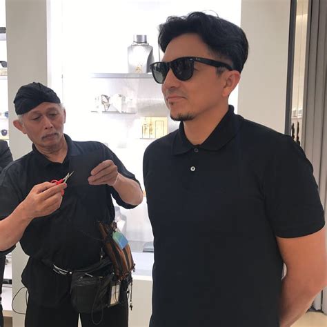 Aplikasi ini berisi lebih dari seratus gambar yang dapat anda nikmati secara gratis. Profil dan Biodata Engku Emran Lengkap Suami Laudya ...