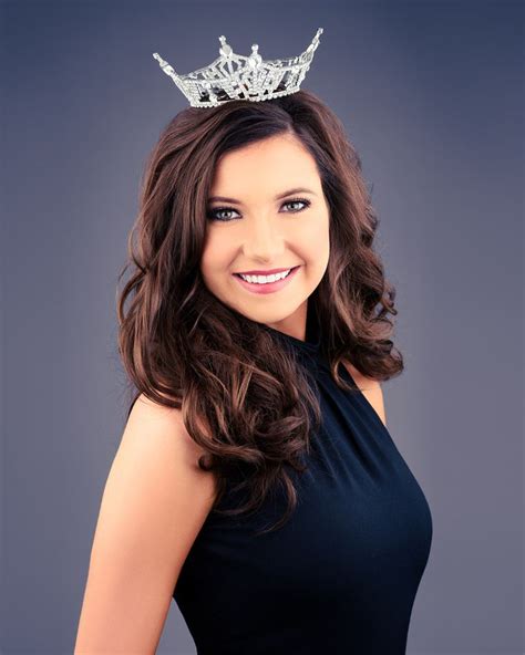 Sample Pageant Headshots Pageant Photography Pageant Crowns