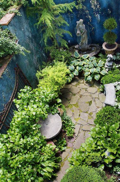 9 Tips For Your Secret Small Garden Nook