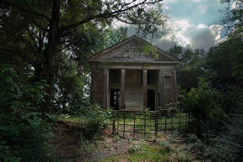 Abandoned Nolan Plantation In Georgia Stands Empty The Forgotten South