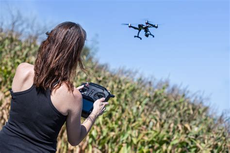 nominate the top leaders in the drone industry for the women and drones second annual award