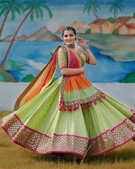 20 Designs Of Lehenga Choli That You Can Include In Your Navratri Shopping