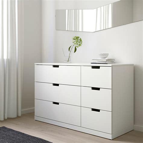 Ikea planlegger 100 billighoteller i europa. https://www.ikea.com/no/no/p/nordli-kommode-6-skuffer-hvit ...