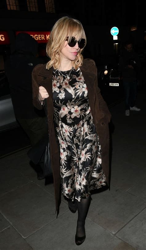 Courtney love has revealed that she once considered having a gastric band fitted. COURTNEY LOVE Arrives at Love Magazine Party in London 02/17/2020 - HawtCelebs