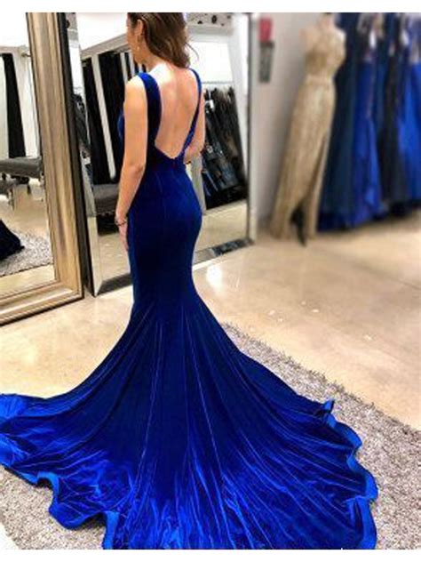 Gorgeous Mermaid V Neck Open Back Velvet Royal Blue Long Prom Dresses