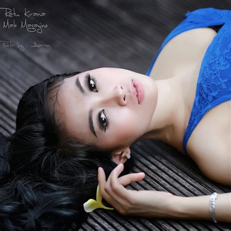 Ratu Kirana Best Hot Photoshoot 2105 Blue Zona Artis Lagi
