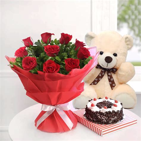 Teddy bear flowers and chocolate. Rosy Combo - Red Roses and Teddy Bear Online Store ...